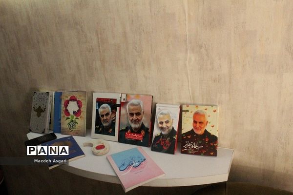 کافه گفتگوی «دختران آفتاب» در قم