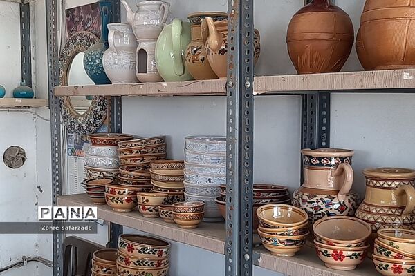«روستای مِند» یکی از مراکز سفال در ایران‌