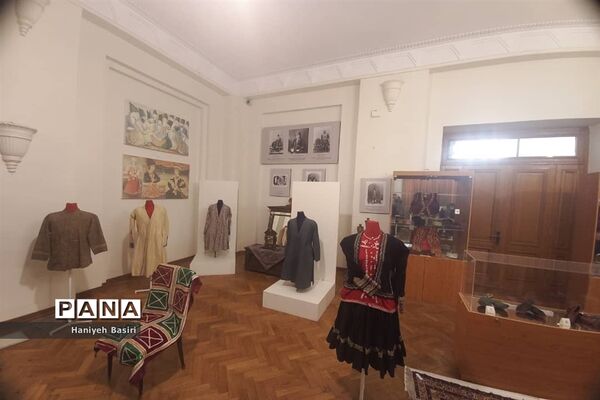 موزه پوشاک سلطنتی کاخ سعدآباد تهران