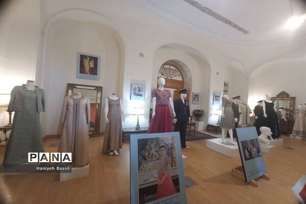 موزه پوشاک سلطنتی کاخ سعدآباد تهران