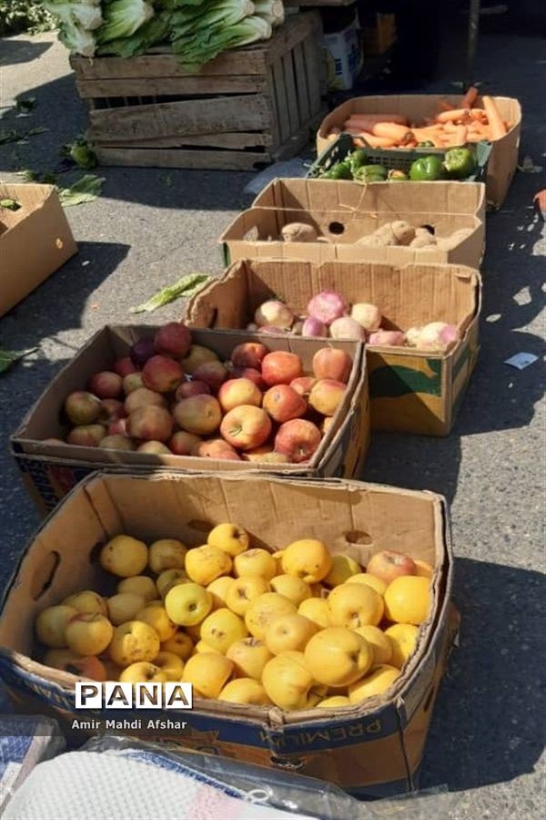 بازارچه محلی در قائم‌شهر