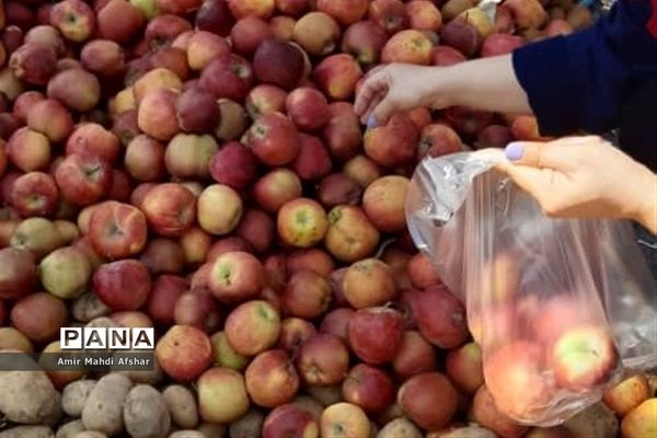 بازارچه محلی در قائم‌شهر