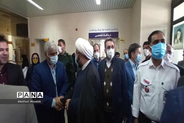 بازدید وزیر بهداشت از بیمارستان خاتم الانبیا خلیل‌آباد