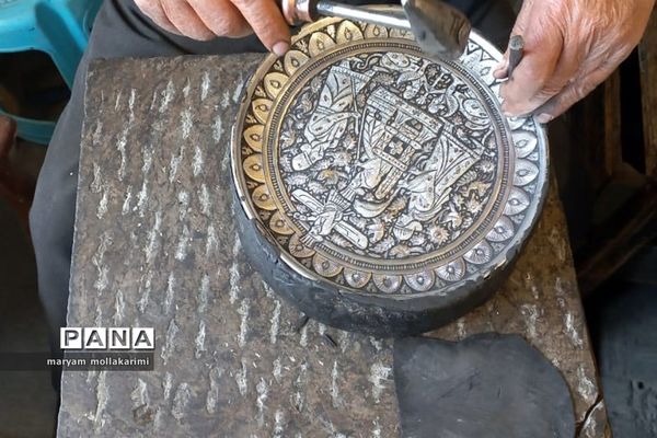 بازار صنایع‌دستی اصفهان