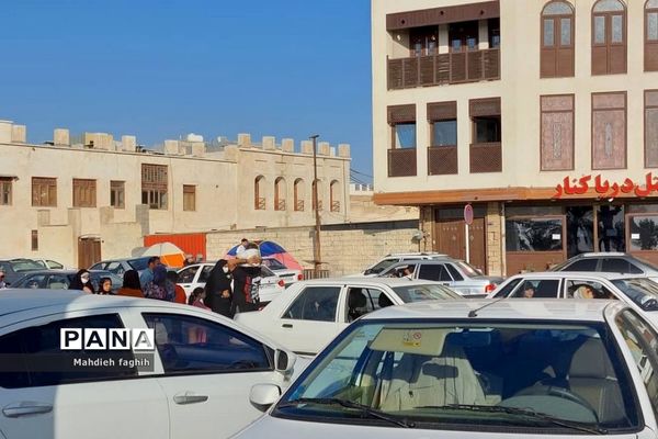 حضور مهمانان نوروزی در شهر بوشهر