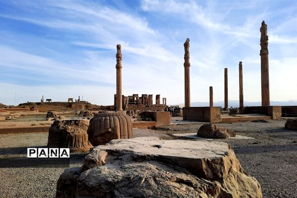 گردشگری در تخت جمشید