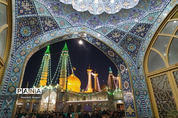 انس دلدادگان با حرم حضرت معصومه (س) و مسجد جمکران