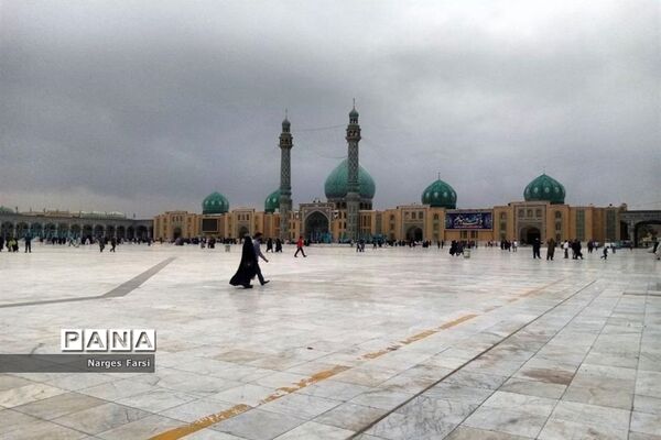 انس دلدادگان با حرم حضرت معصومه (س) و مسجد جمکران
