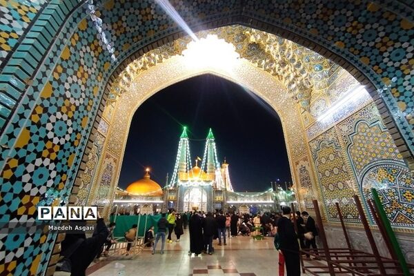 انس دلدادگان با حرم حضرت معصومه (س) و مسجد جمکران