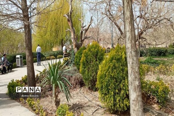 دهکده تفریحی و گردشگری باغستان کرج در روز سیزده فروردین