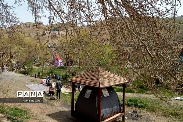 دهکده تفریحی و گردشگری باغستان کرج در روز سیزده فروردین