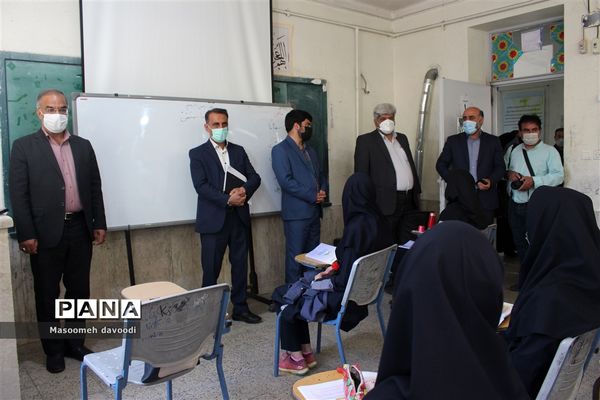 بازدید مدیر کل آموزش پرورش استان فارس از بازگشایی حضوری مدارس