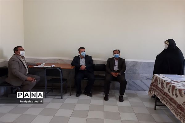 استقبال دانش‌آموزان دبیرستان سروش از بازگشایی حضوری مدارس