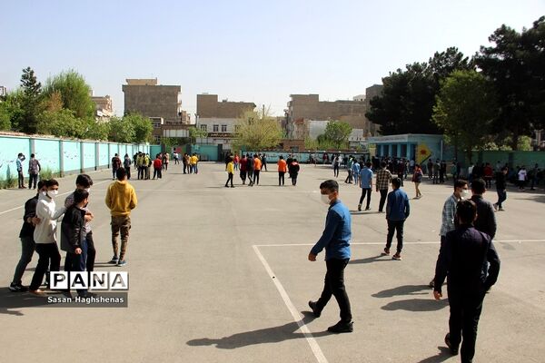 بازگشایی واحدهای آموزشی اسلامشهر در روز چهاردهم فروردین
