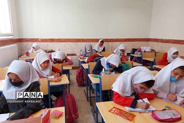 حال و هوای مدارس فشافویه پس از بازگشایی حضوری