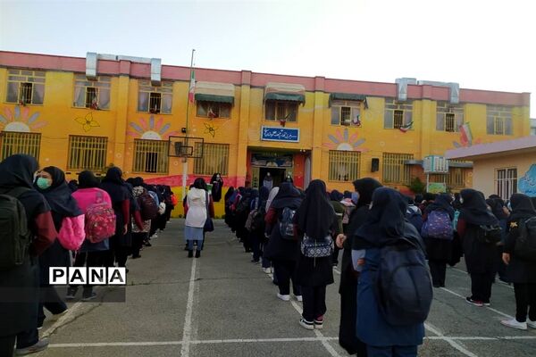 رنگ و بوی پاییزی با حضور دانش‌آموزان در مدارس