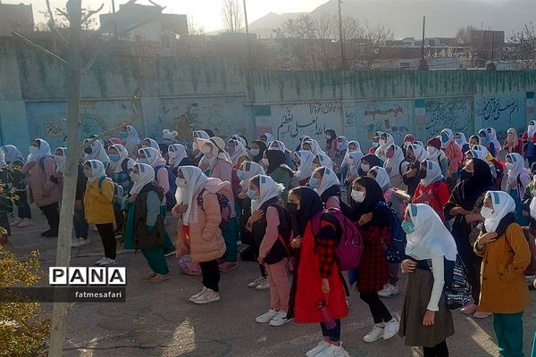 حضور حداکثری دانش‌آموزان در اولین روز آموزش حضوری در فیروزکوه