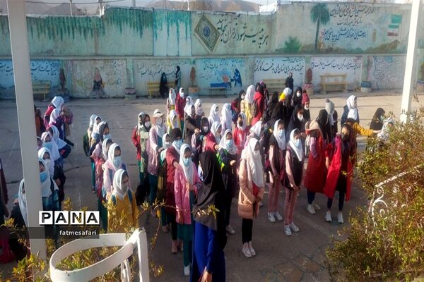 حضور حداکثری دانش‌آموزان در اولین روز آموزش حضوری در فیروزکوه