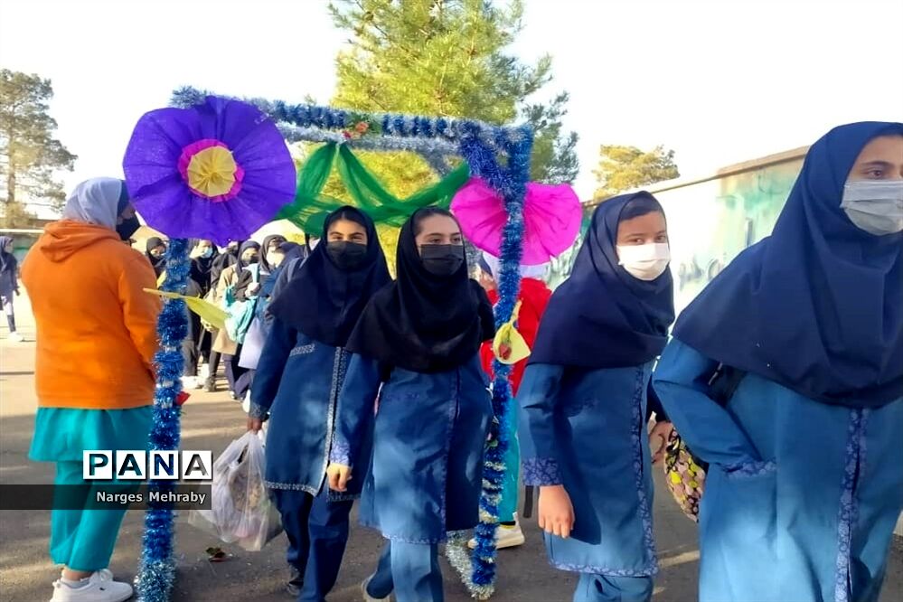 بازگشت دوباره طنین کودکانه دانش‌آموزان در حیاط‌ مدارس