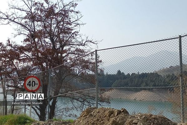 طبیعت بهاری در حوالی سد لتیان