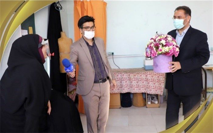 تکریم شأن و جلوه‌های ایثار معلمی با تقدیر از معلم فداکار تهرانی