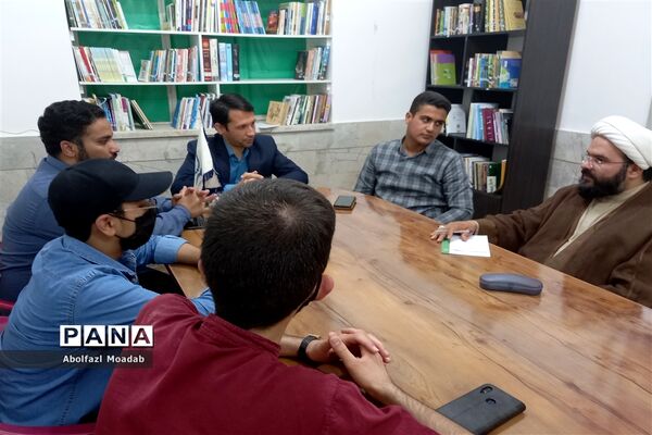 دیدار نماینده ترشیز با اعضای هیات رئیسه مجلس دانش‌آموزی پسران