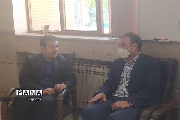 بازدید از مدارس ناحیه 5 استان اصفهان