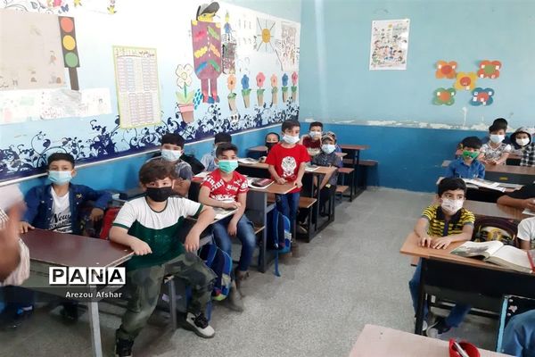 شور و نشاط در مدارس بندرامام خمینی (ره)