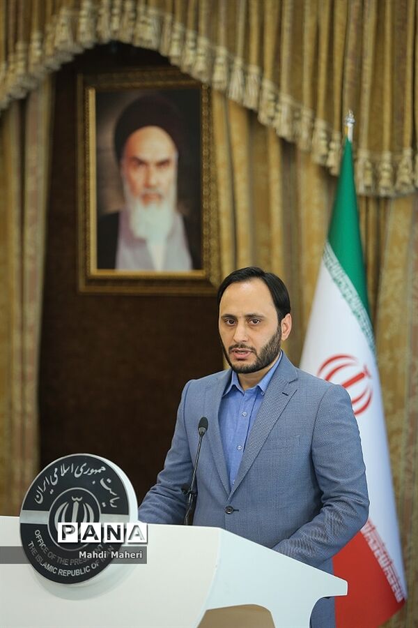 نشست خبری سخنگوی دولت