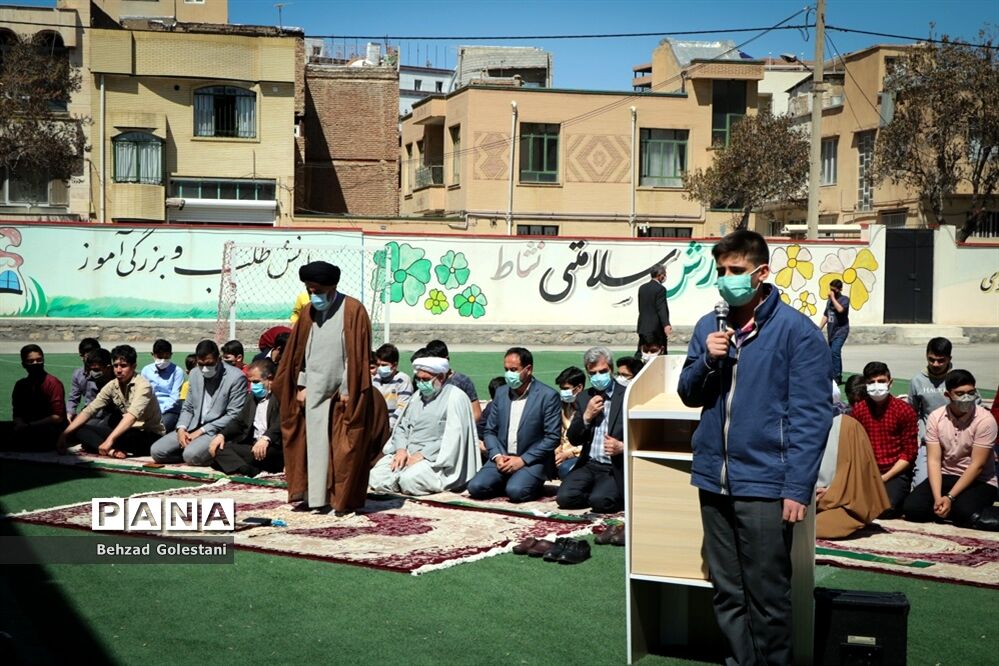 آیین عبادی زنگ نماز در مدرسه مصلی نژاد ناحیه یک ارومیه برگزار شد