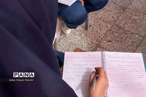 حال و هوای  سال نو در دبیرستان دخترانه حدیث کساء ناحیه یک ری