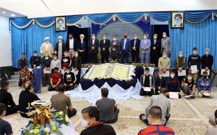 مدیر آموزش و پرورش ناحیه1 تبریز به مدرسه امید زندان مرکزی تبریز رفت