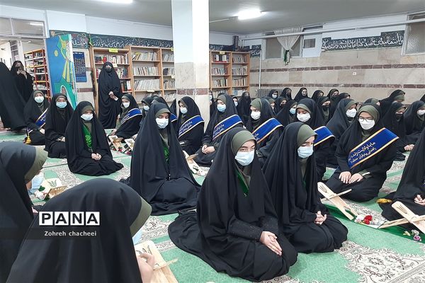 برگزاری محفل انس با قرآن کریم در منطقه ۱۱