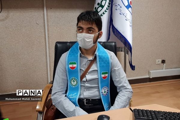 اولین مناظره دانش‌آموزان مدارس استثنایی با دانش‌آموزان منطقه ۱۳