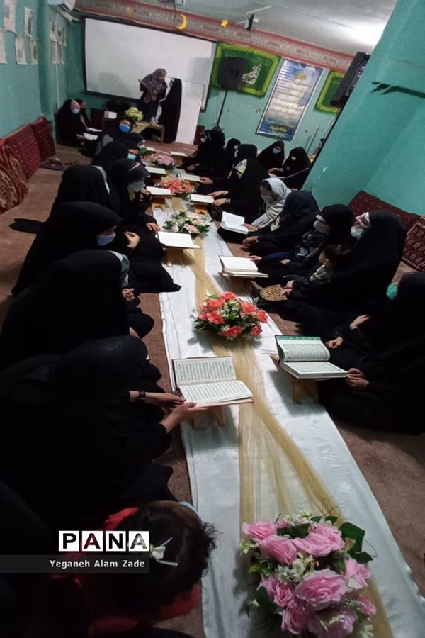 محفل انس با قرآن در اتحادیه انجمن‌های اسلامی  زاهدان