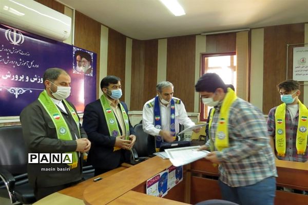 نشست هیات رئیسه دومین دوره مجلس دانش‌آموزی