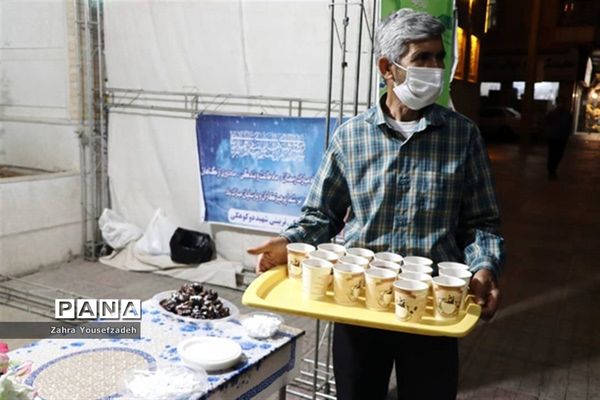 برپایی موکب‌های افطاری توسط مدارس در شیراز