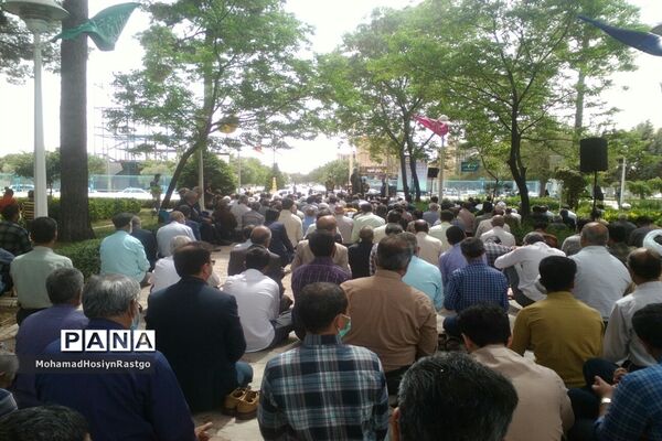 برپایی نماز باران در کاشمر