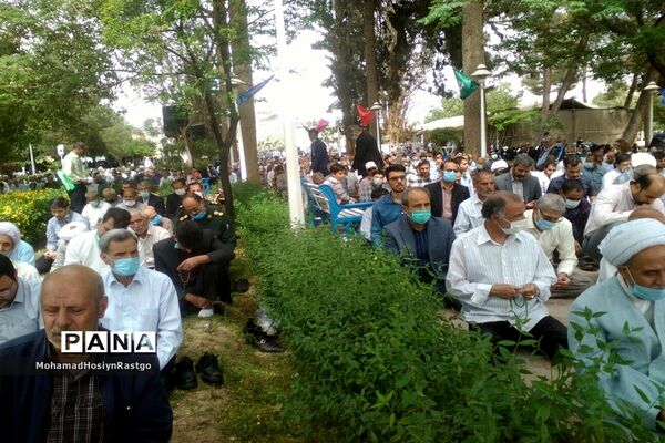 برپایی نماز باران در کاشمر
