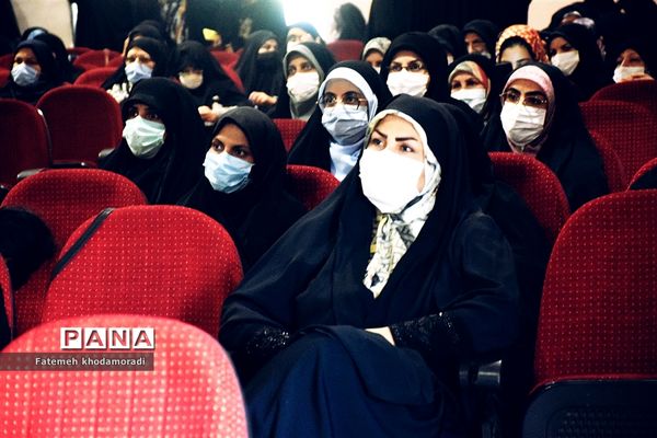 همایش فرماندهان پایگاه‌های مقاوت بسیج در شیراز