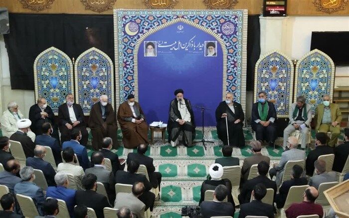 مجموعه هیئت‌های مذهبی در همه صحنه‌های انقلاب حضور اثرگذار دارند