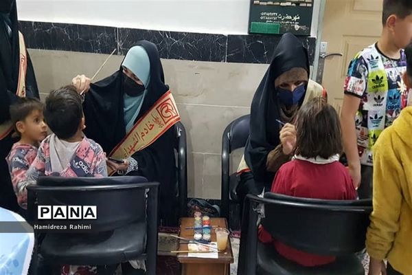 ضیافت شهدایی در روستاهای کم‌برخوردار