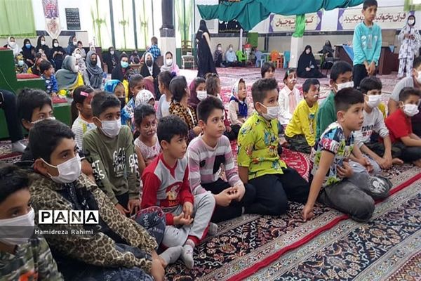 ضیافت شهدایی در روستاهای کم‌برخوردار