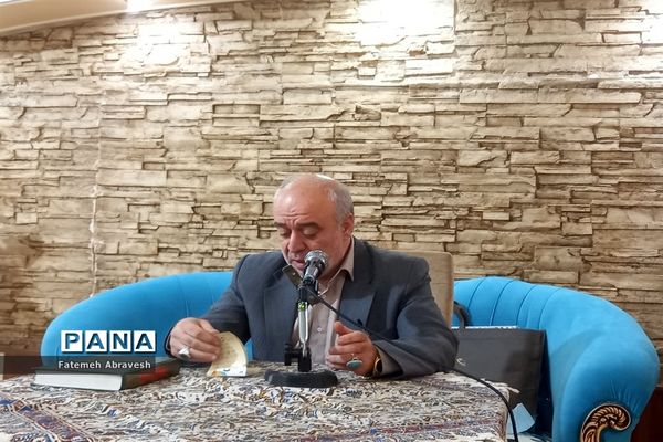 اولین جلسه هم‌اندیشی مدیران مدارس آموزش و پرورش منطقه ۱۴