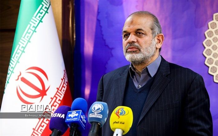 تاکید بر آموزش حضوری در همه مدارس و دانشگاه‌های کشور