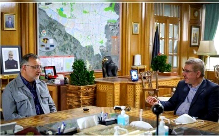 درخواست رئیس سازمان مالیاتی از شهردار تهران برای نامگذاری مکان‌هایی به اسم «مالیات»