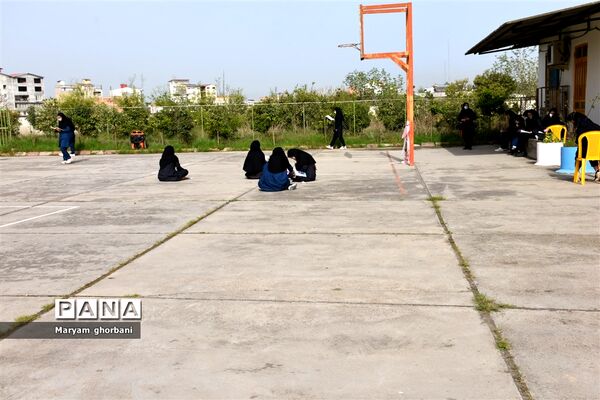 اجرای طرح مطالعه صبحگاهی در دبیرستان سمیه بهنمیر