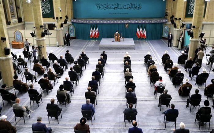 مسئولان نظام با رهبر انقلاب دیدار کردند