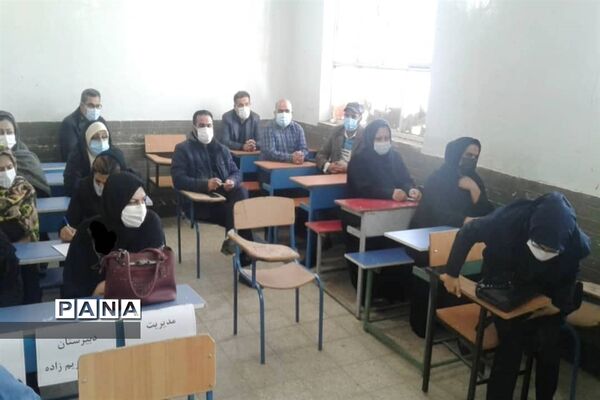 برگزاری کارگاه‌های توانمند‌سازی دانش‌آموزان در مدارس آسیب‌پذیر شهرستان امیدیه