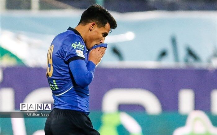 استقلال نباید فکر کند قهرمانی در لیگ برتر قطعی شده است